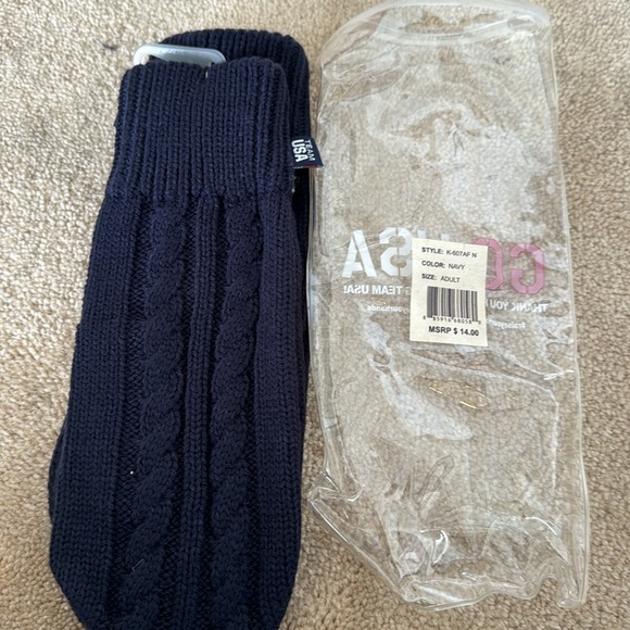 Go USA Mittens - Picture 3 of 6